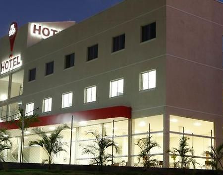 Hotel 494 Oliveira-Mg Esterno foto