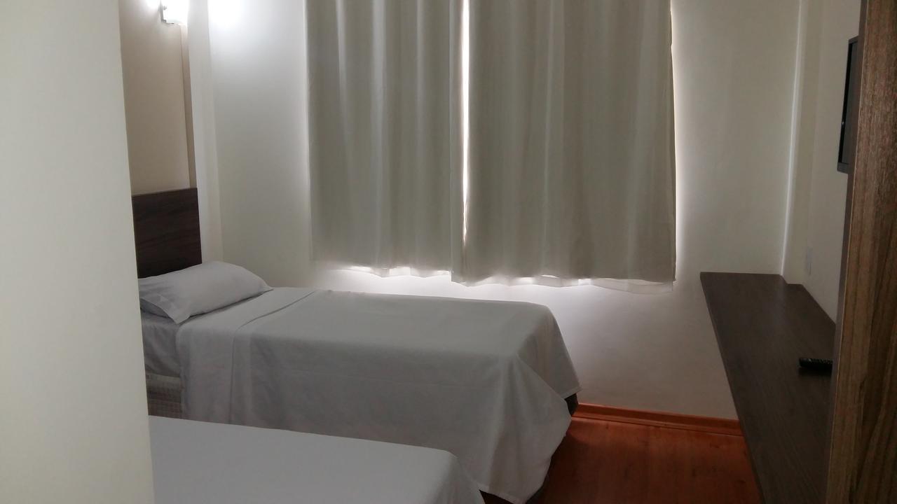Hotel 494 Oliveira-Mg Esterno foto